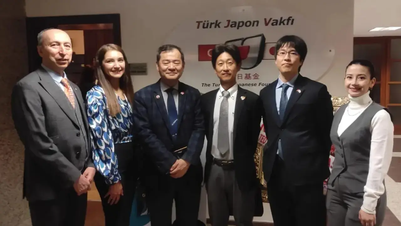 Türk Japon Vakfından Malkoçoğlu Öğrencisi Cemre’ye Ödül