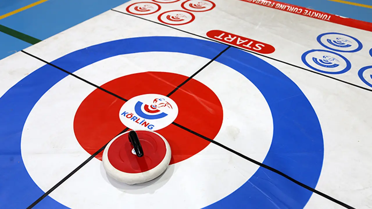 Afyonkarahisar'da Floor Curling Grup Müsabakaları gerçekleştirildi