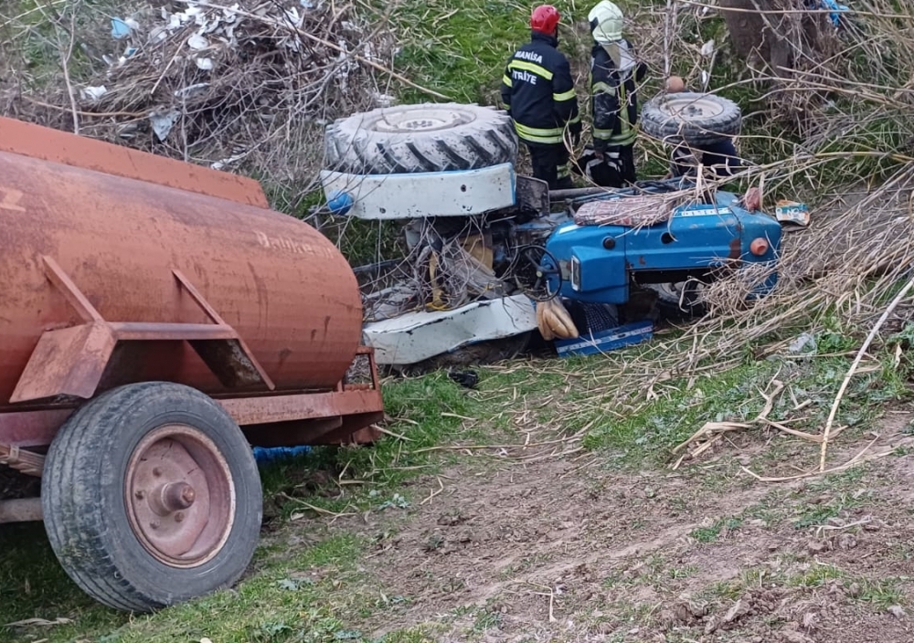 Manisa'da Devrilen Traktörün Sürücüsü Halil İbrahim Mamur Öldü