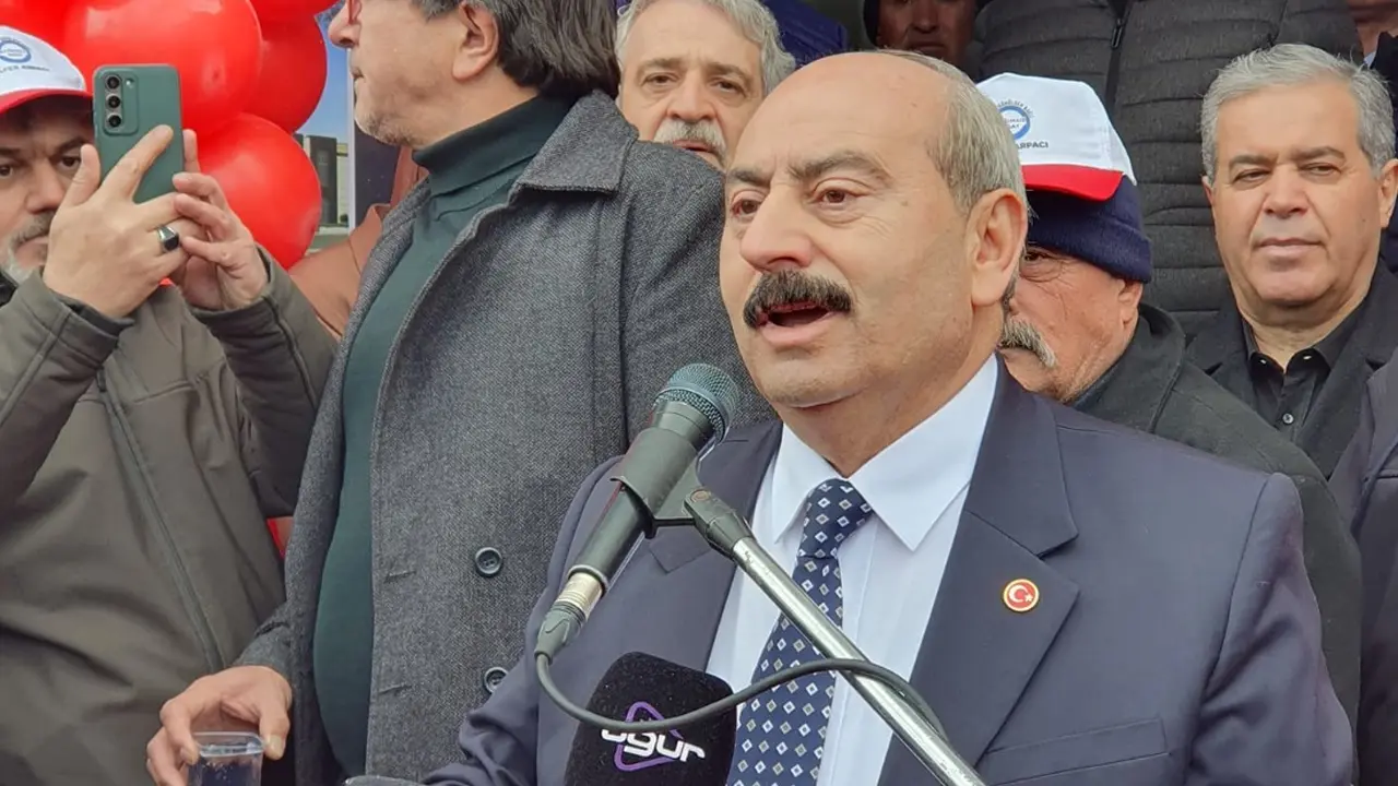 Banaz Belediye Başkanı Arpacı “2 Kişi Bana İhanet Etti”