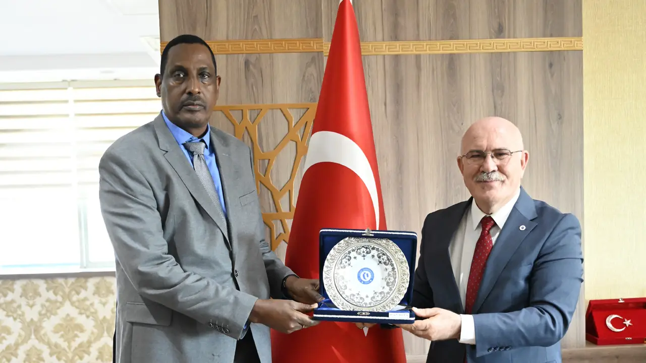 Uşak Üniversitesi Ve Somali Mogadishu Üniversitesi Arasında İşbirliği