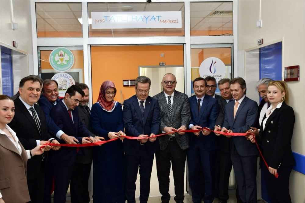 Manisa'da "Prostatlı Hayat Merkezi" törenle açıldı