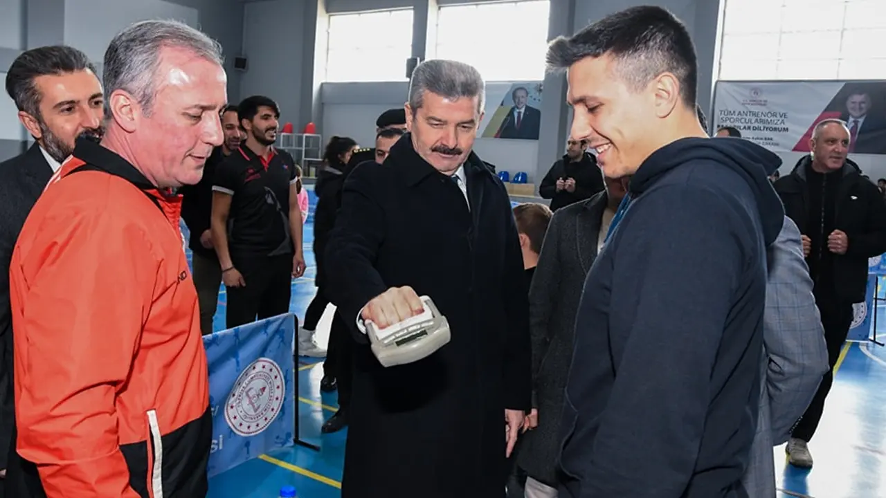 Uşak’ta Sportif Yetenek Taramasına Vali Ergün’de Katıldı