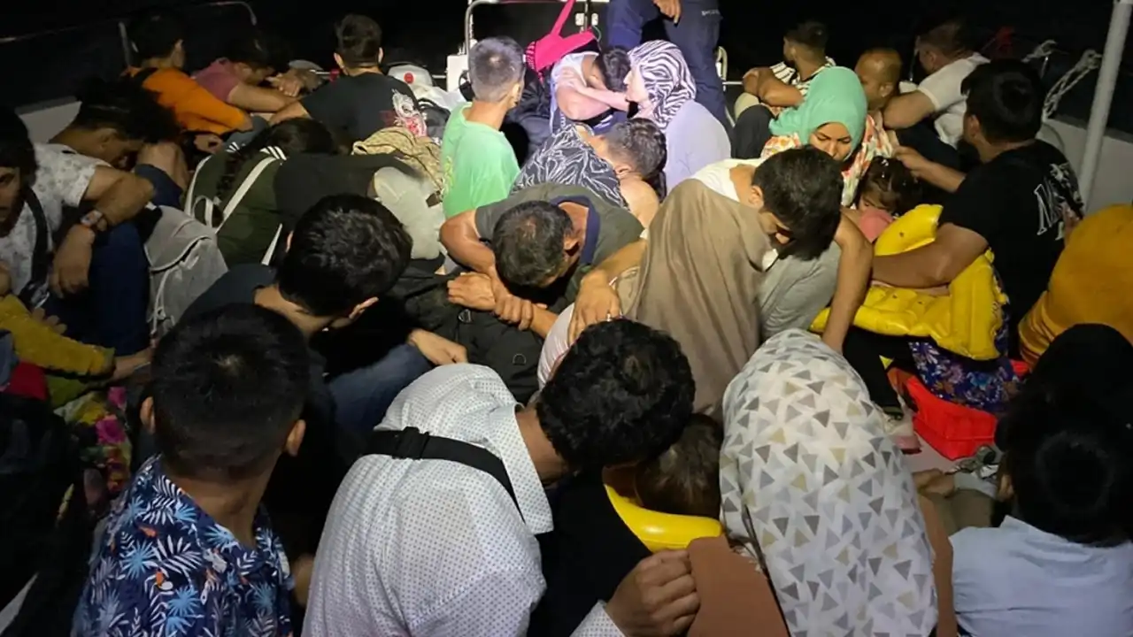 Afyonkarahisar'da 5 düzensiz göçmen yakalandı