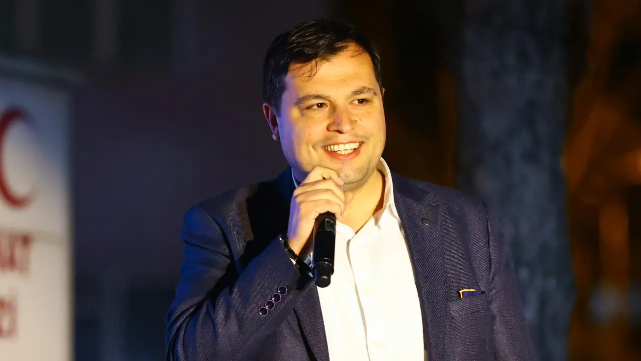 Çakın Şekerevlerinde Miting Yaptı