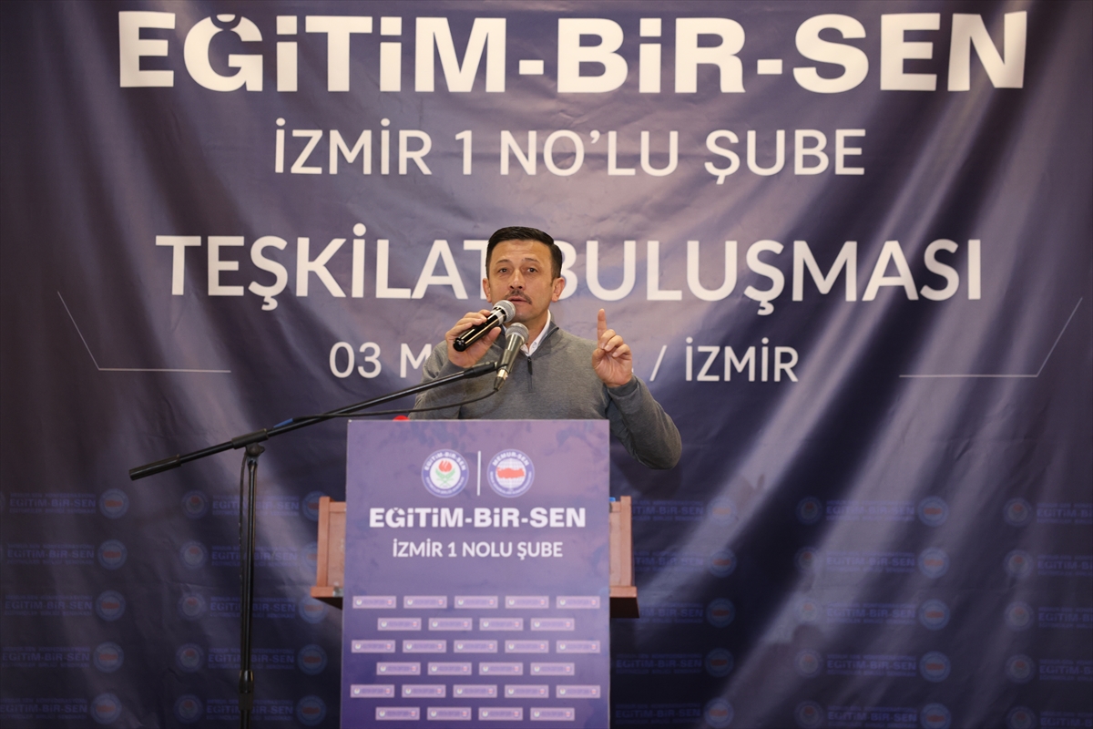AK Parti'nin İzmir adayı Dağ, Eğitim-Bir-Sen üyeleri ile bir araya geldi