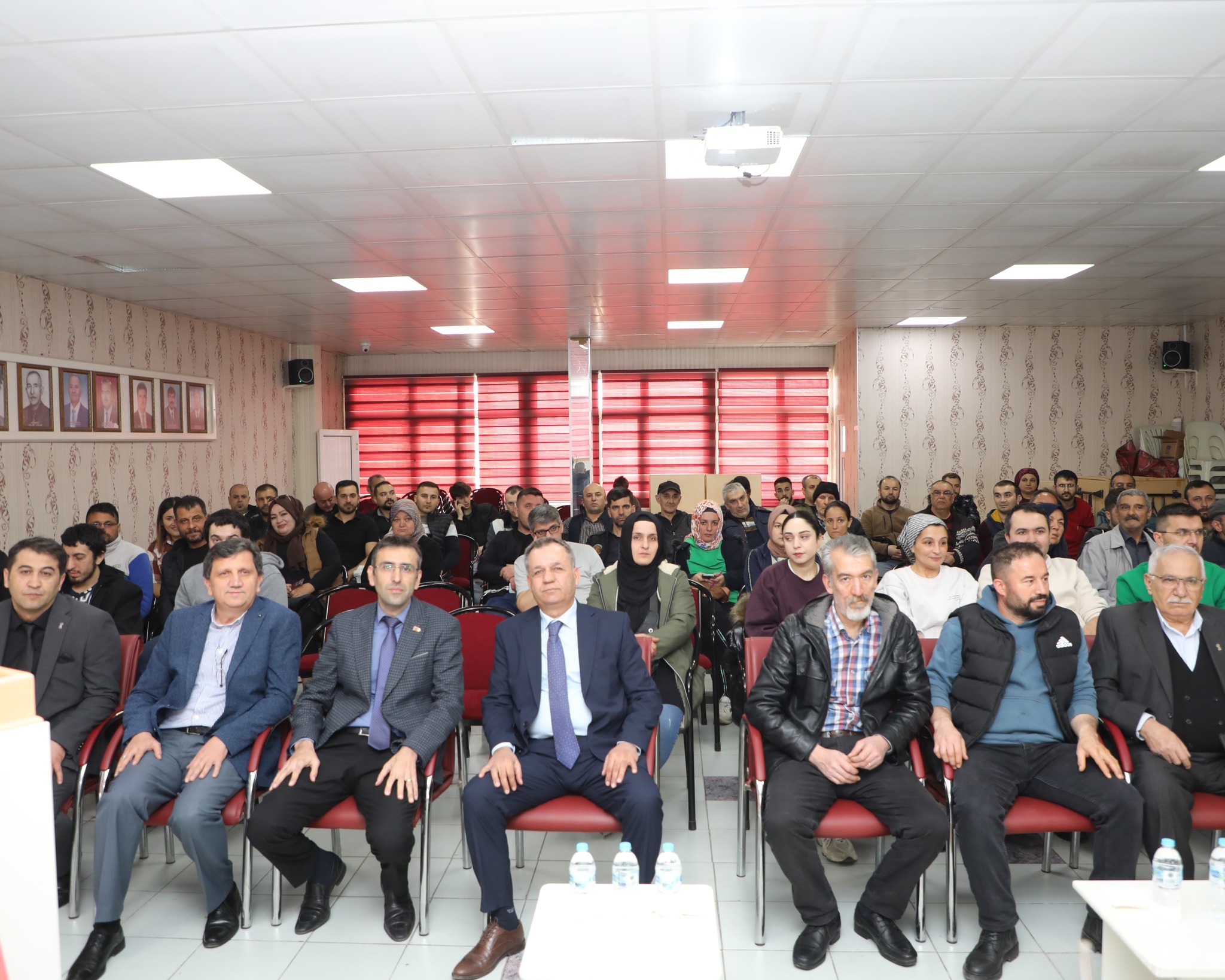 Uşak’ta Fırın Çalışanlarına Hijyen Eğitimi Verildi