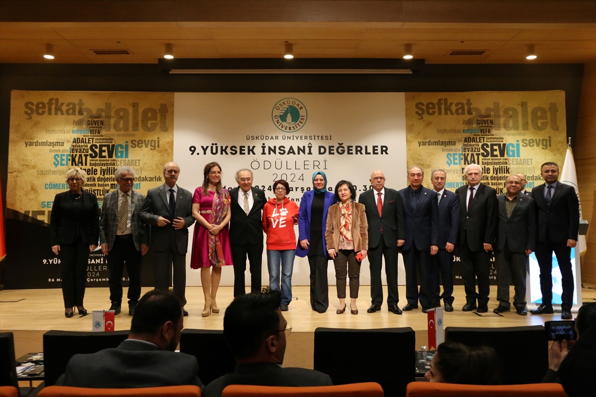 9'uncu Yüksek İnsani Değerler Ödülleri sahiplerini buldu