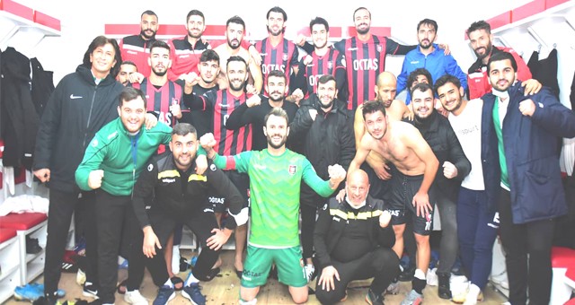 UŞAKSPOR SARIYER MAÇINDAN DA ÜÇ PUAN HEDEFLİYOR