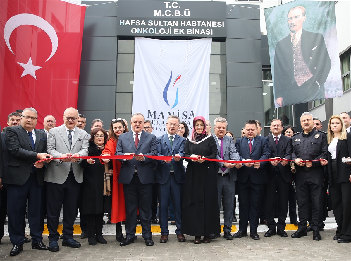 Manisa'da onkoloji hastanesinin ek binası açıldı