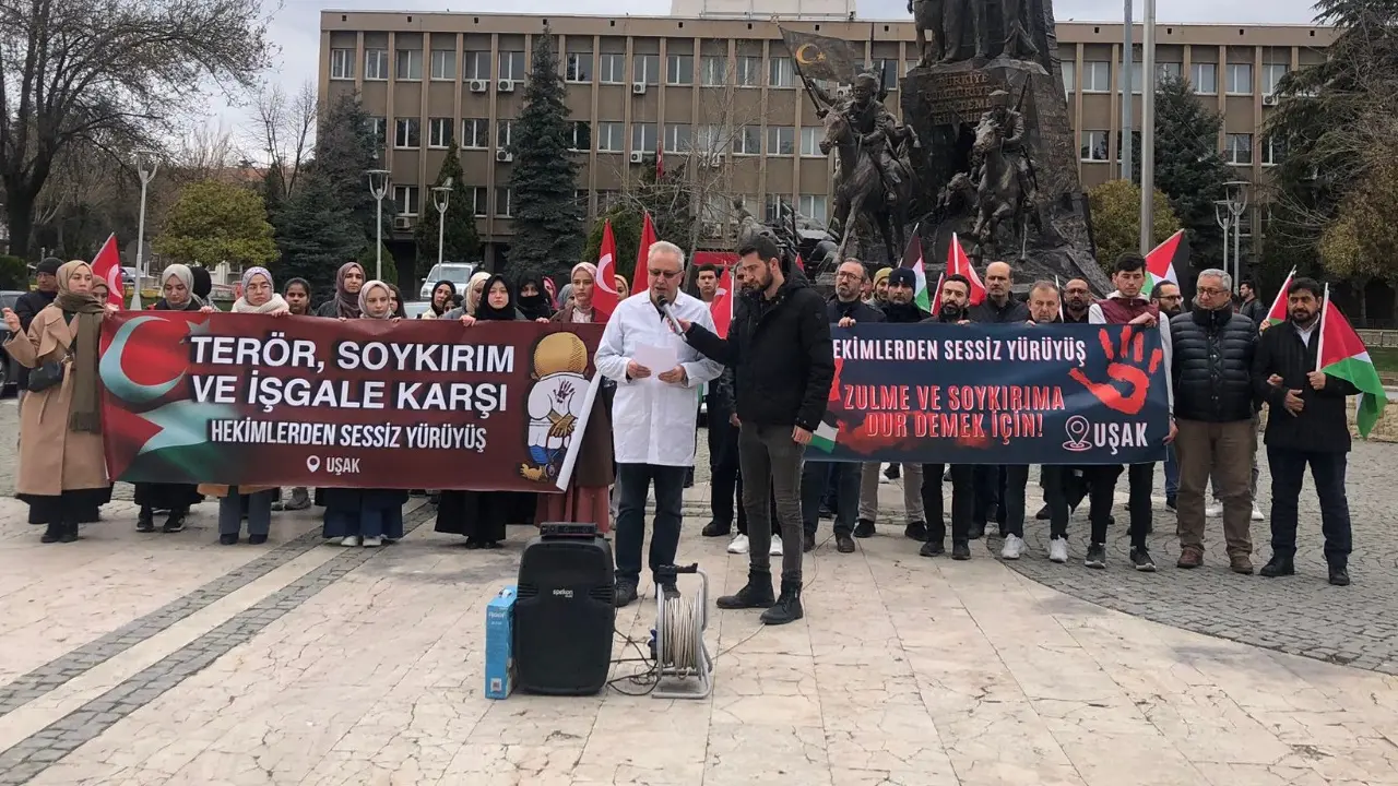 Uşaklı Doktorlar Sessiz Çığlıklarını Sürdürüyor