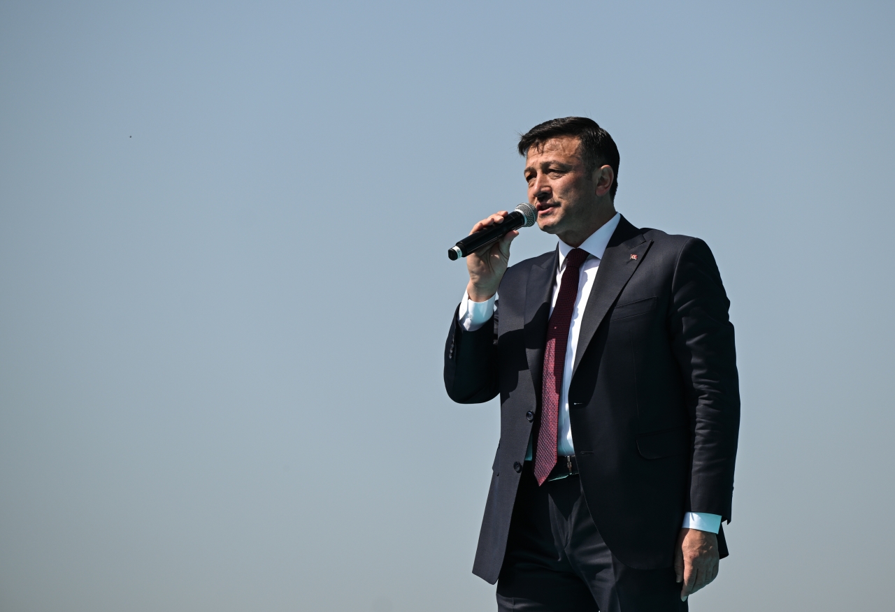 Cumhur İttifakı İzmir adayı Dağ, AK Parti İzmir mitinginde konuştu: