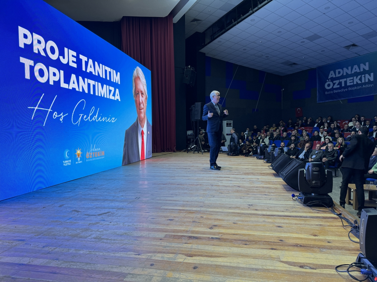 Cumhur İttifakı Buca Belediye Başkan adayı Öztekin, projelerini tanıttı