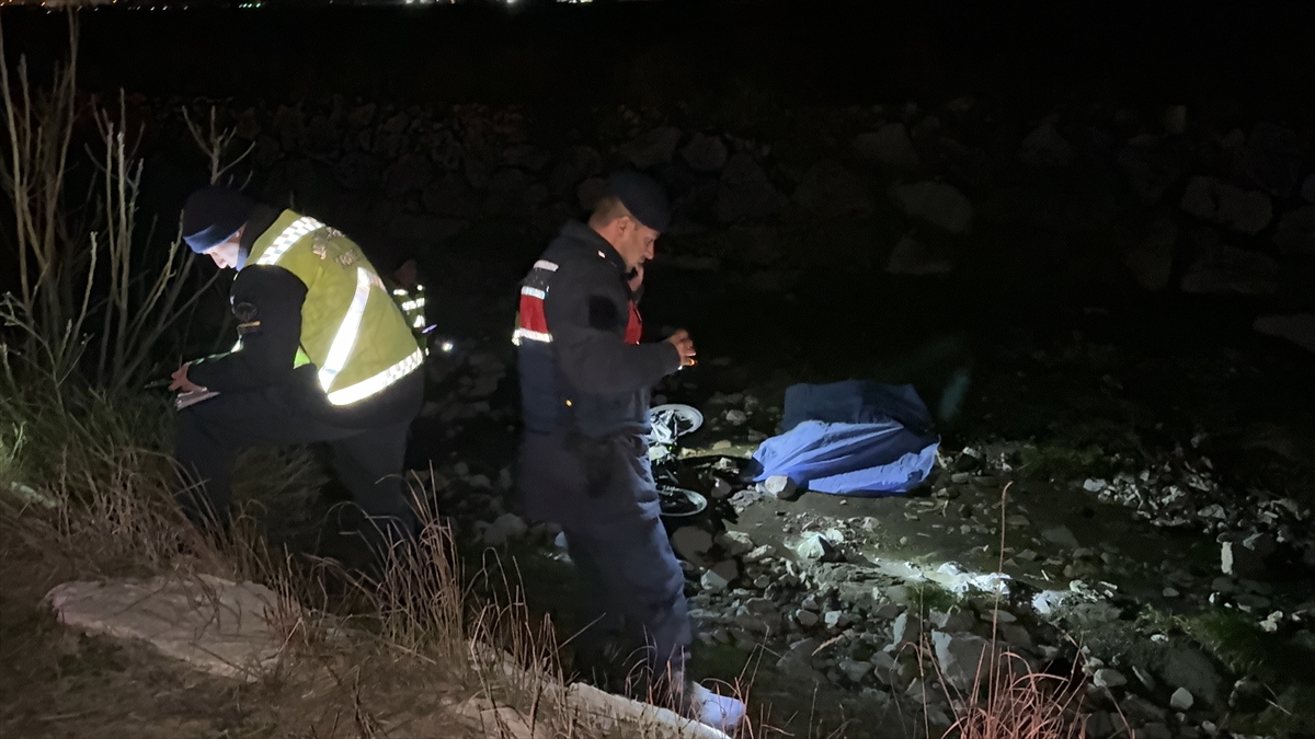 Kaybolan üniversite öğrencisi dere yatağında ölü bulundu