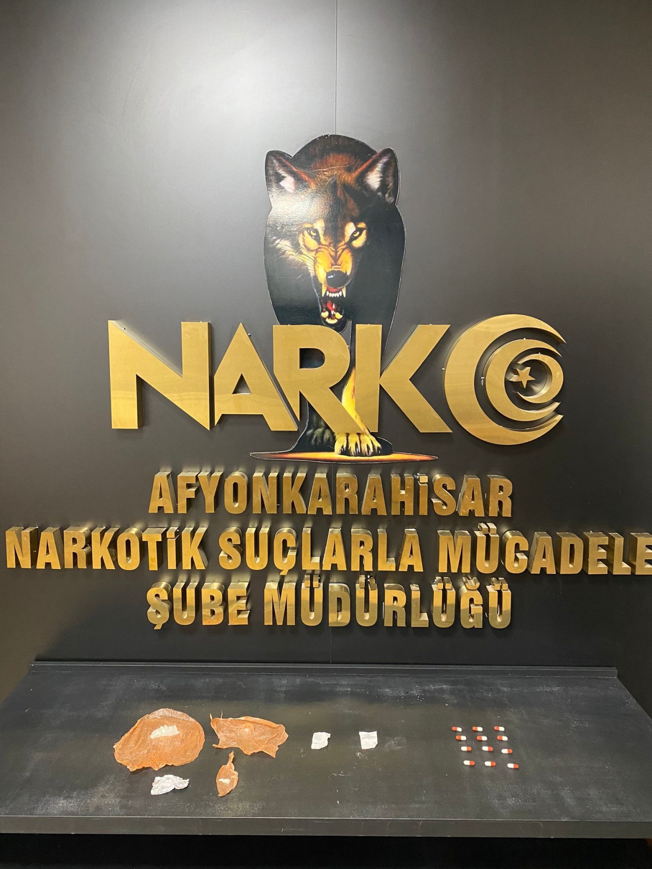 Afyonkarahisar'da Uyuşturucu Operasyonu 2 Kişi Tutuklandı