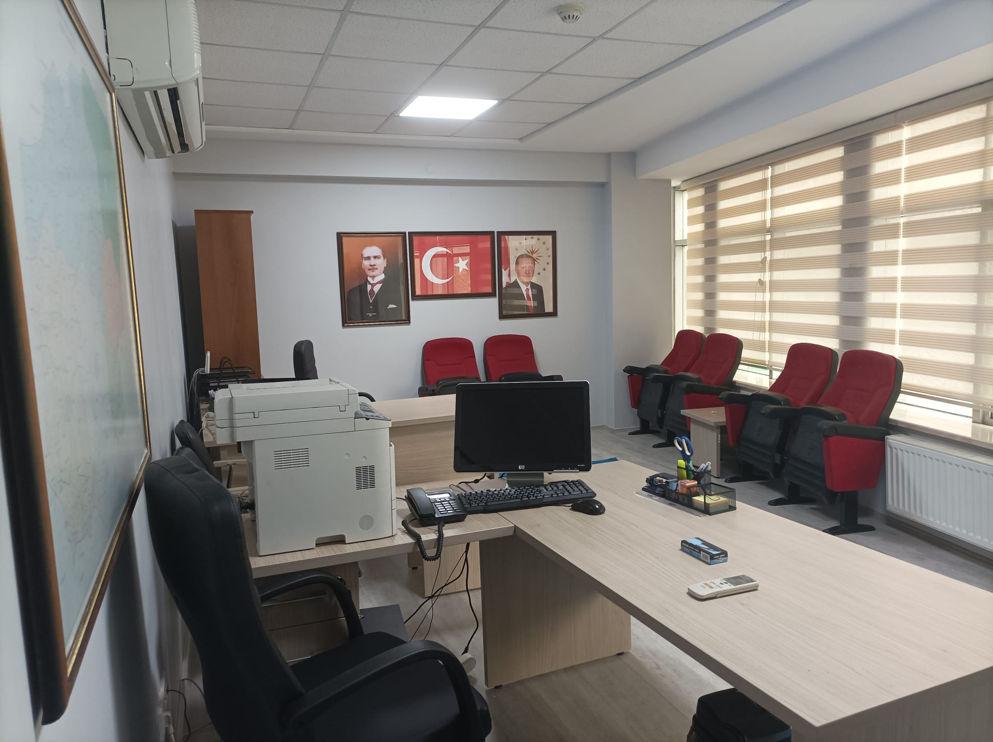 Uşak Özel İdaresi'nden Basın Mensuplarına Ofis