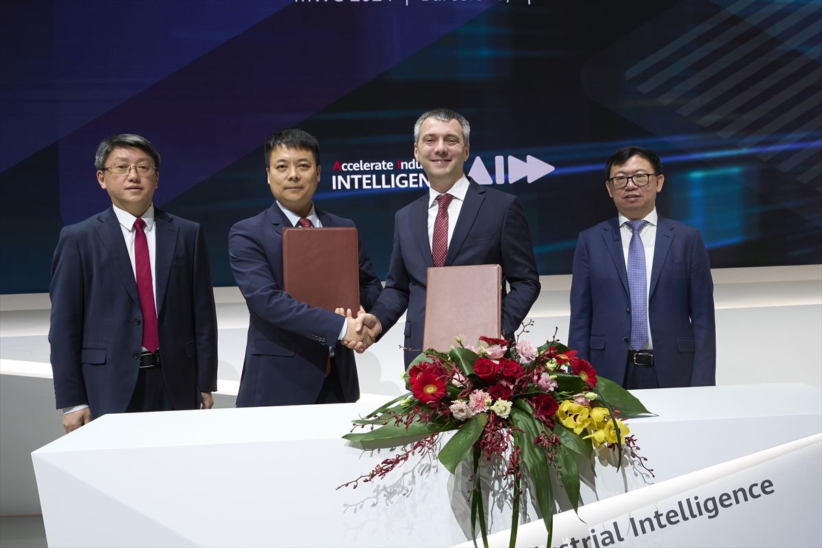 Huawei ve Penta ortaklığıyla Türkiye'deki KOBİ'lere eKit desteği