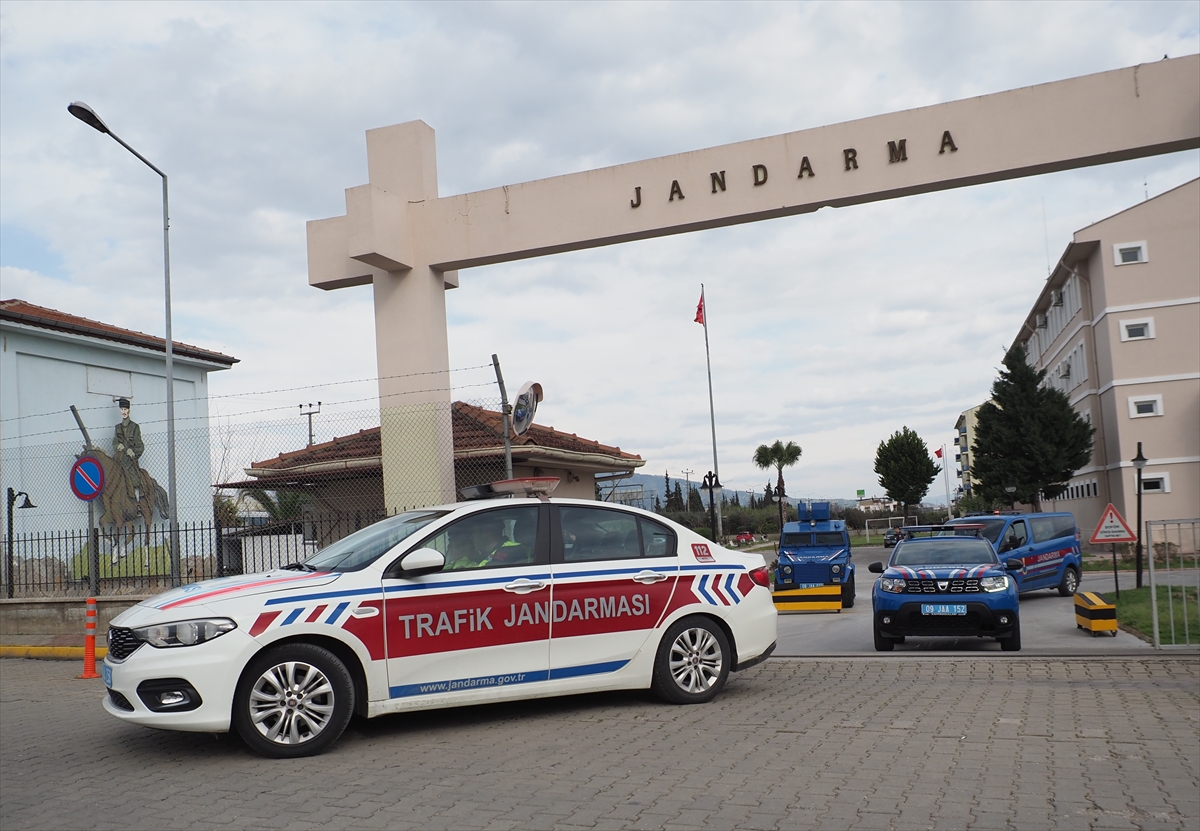 Nazilli'de cayrokopter ile trafik denetimi yapıldı