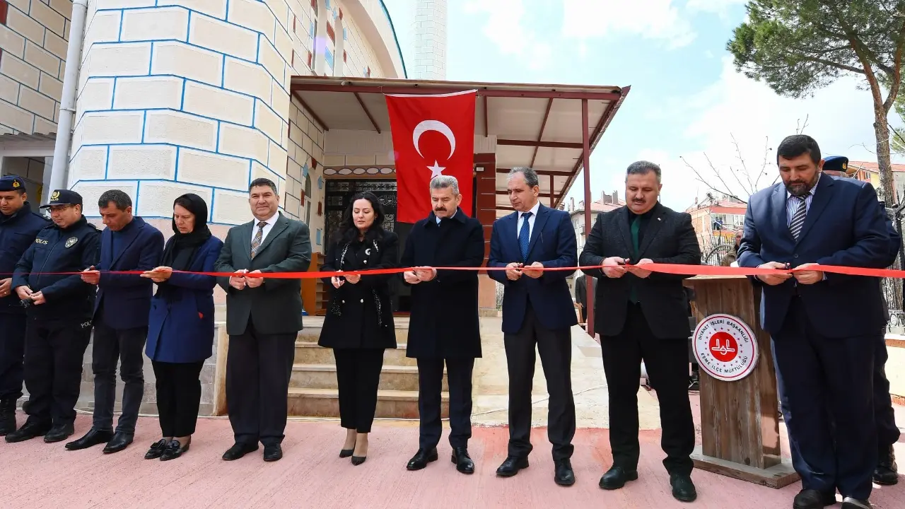 Vali Ergün Kemerkent Cami Ve Kubbeli Cami’nin Açılış Törenine Katıldı