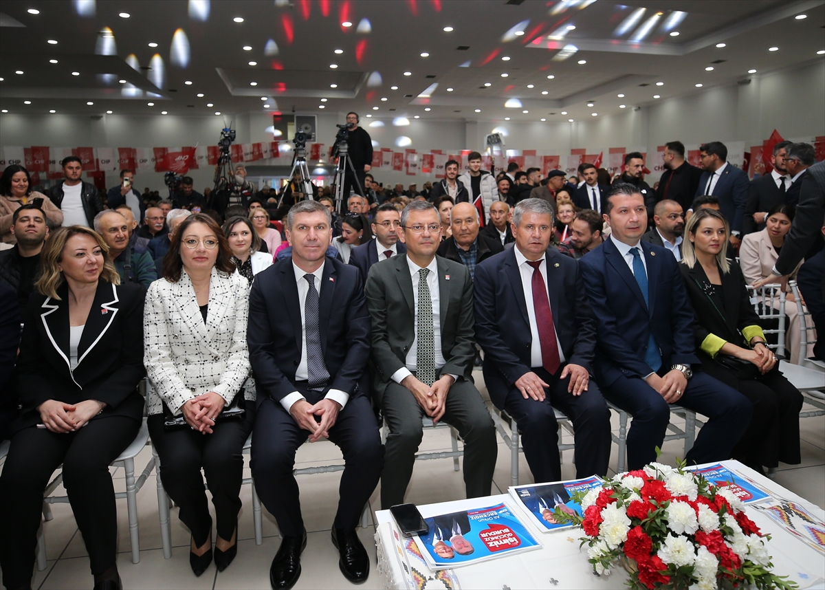 CHP Genel Başkanı Özgür Özel, Burdur'da konuştu