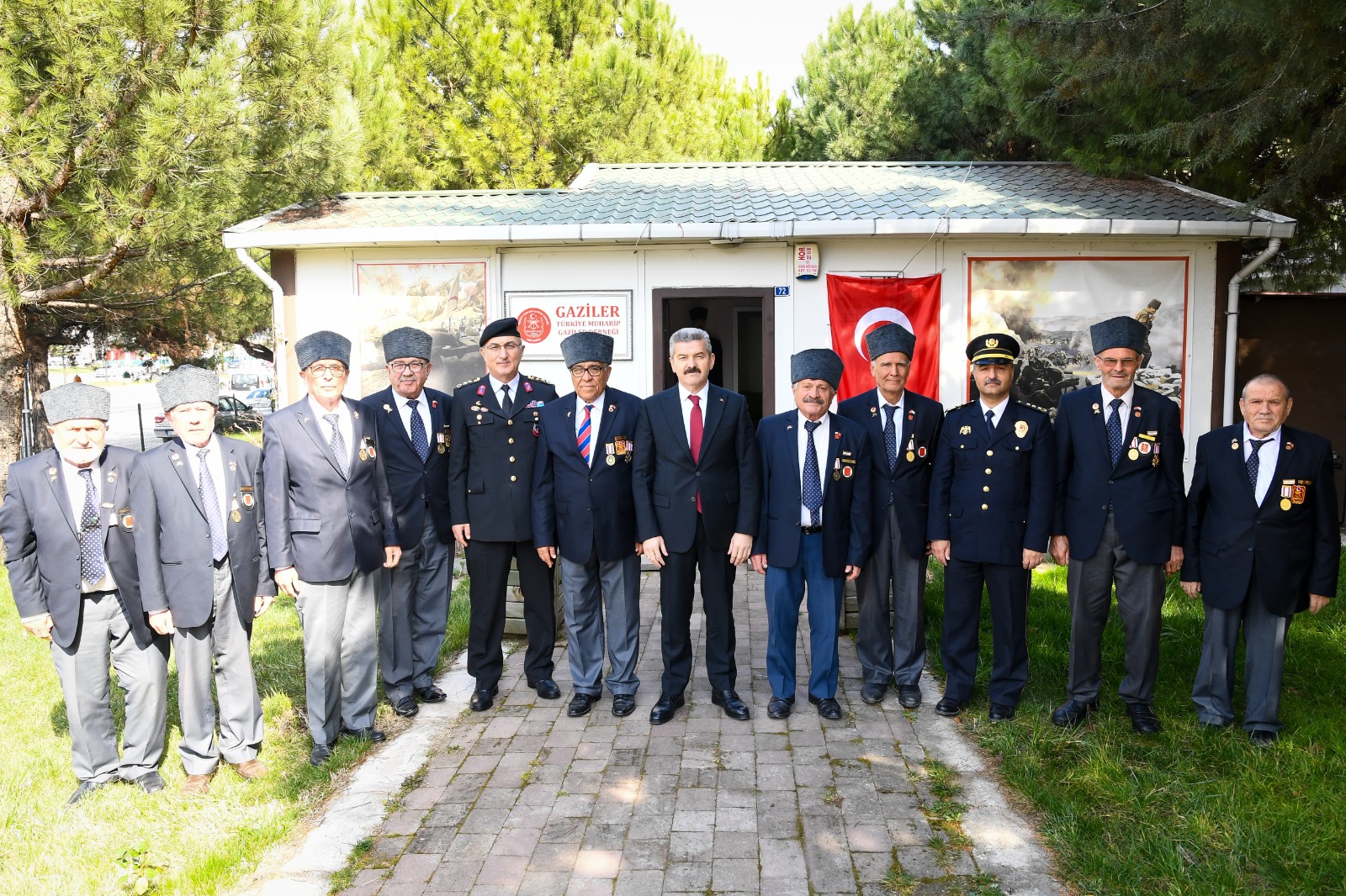 Vali Ergün Şehit Aileleri ve Gazileri Yalnız Bırakmadı