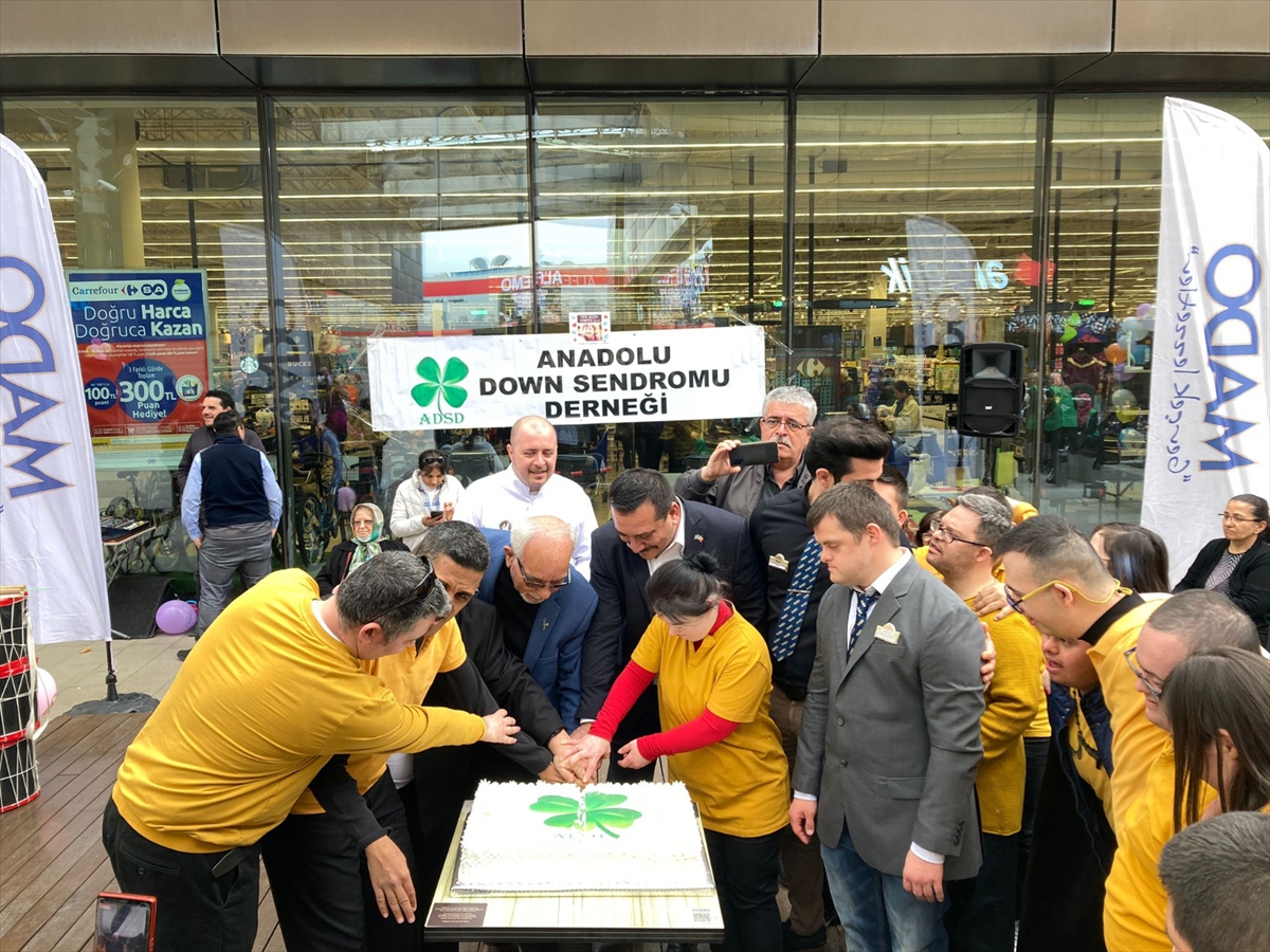 İzmir'de Down Sendromu Farkındalık Günü etkinliği düzenlendi