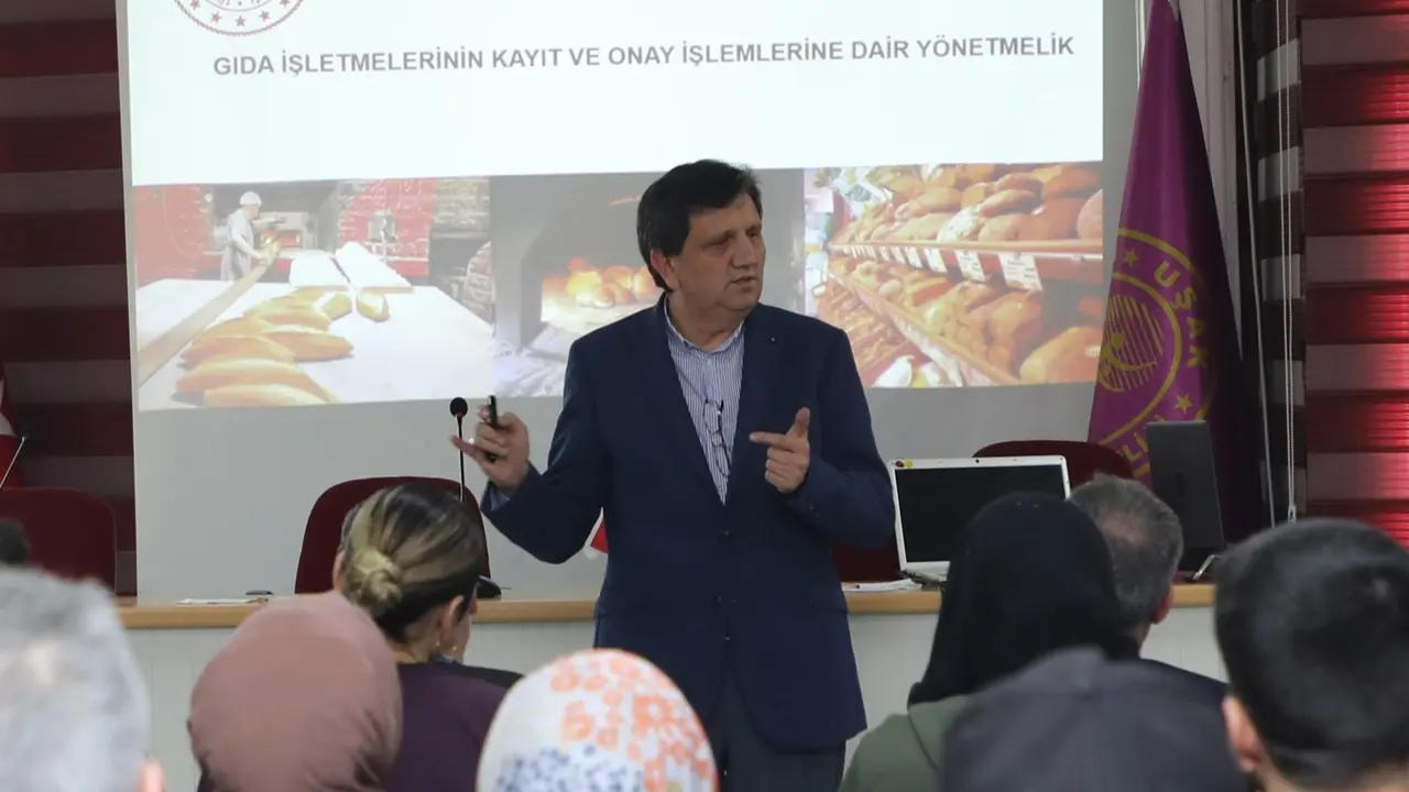 Uşak’ta Fırın Çalışanlarına Hijyen Eğitimi Verildi