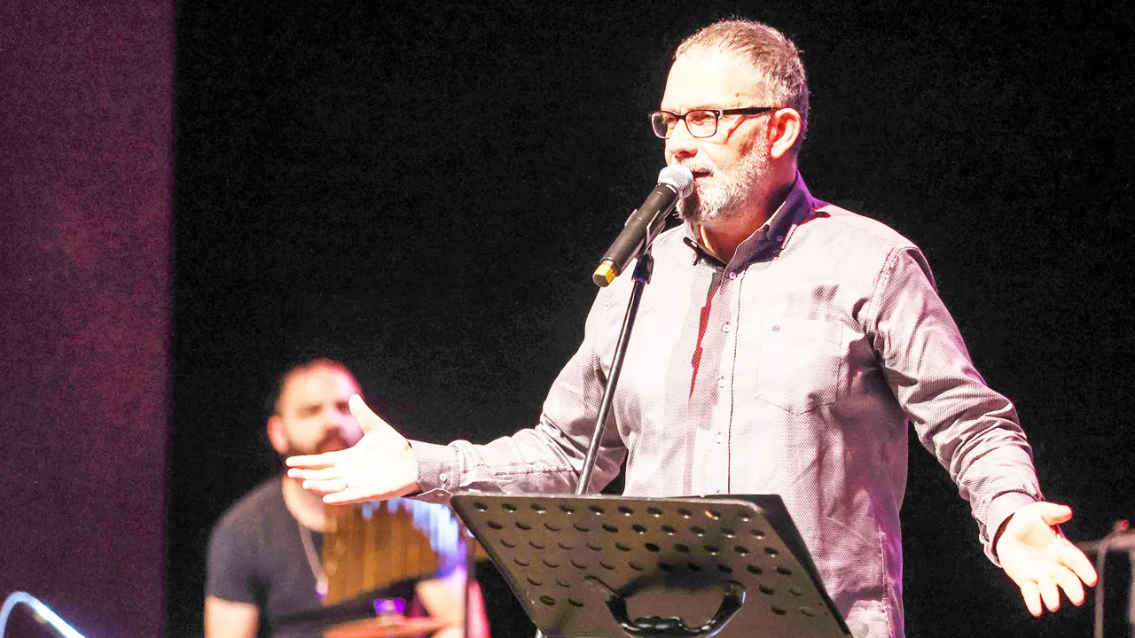 Ünlü Şair İbrahim Sadri Şiirlerini Uşak’ta Okudu