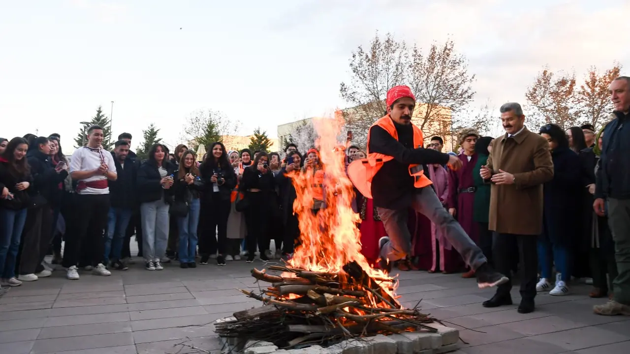 Uşak Üniversitesinde Nevruz Coşkusu