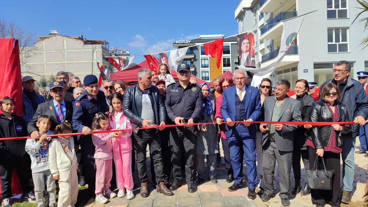Ödemiş'te Şehit İbrahim Okçu Parkı'nın Açılışı Yapıldı
