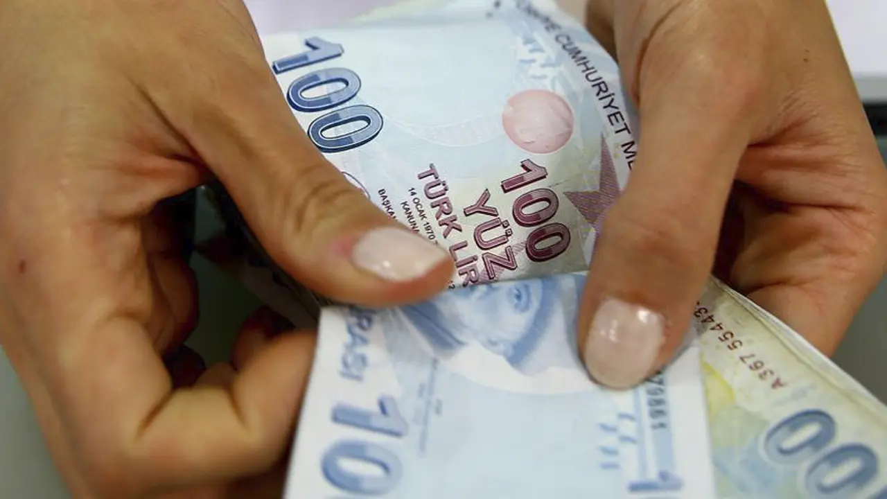 Manisa'da kumar oynayan 27 kişiye 177 bin lira para cezası verildi