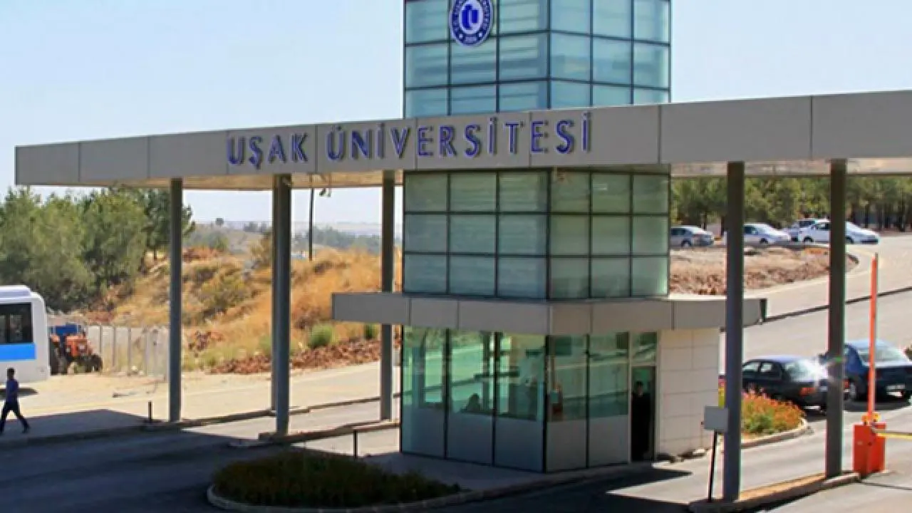 Uşak Üniversitesi’nden Bilim Çıkışı