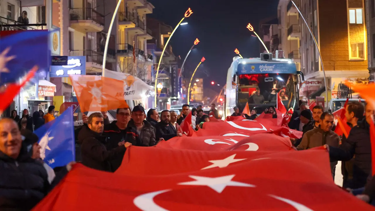 Dikilitaş’ta Dev Miting