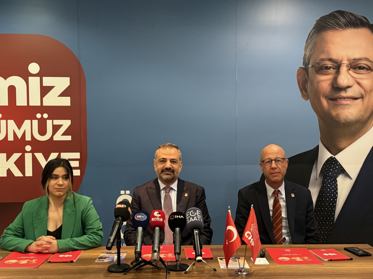 CHP İzmir İl Başkanı Aslanoğlu, seçim güvenliğine ilişkin çalışmalarını anlattı