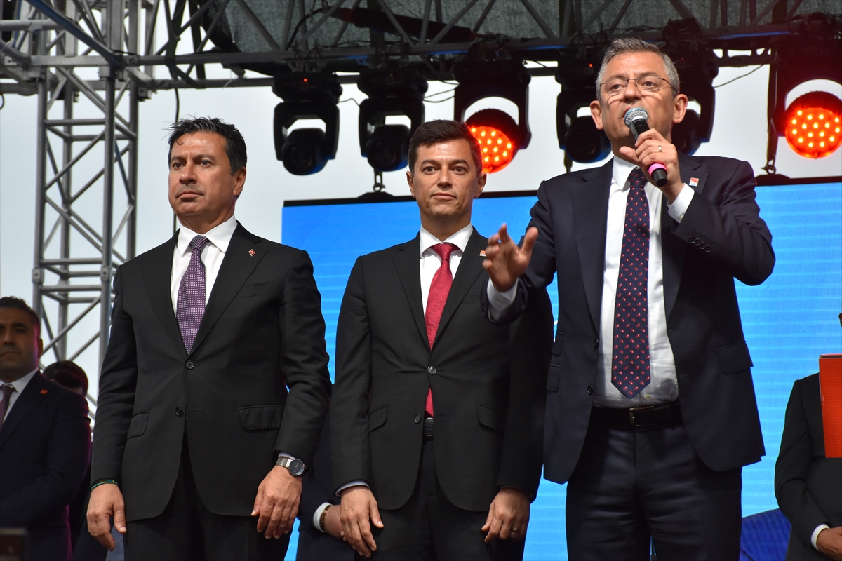 CHP Genel Başkanı Özel, partisinin Marmaris mitinginde konuştu: