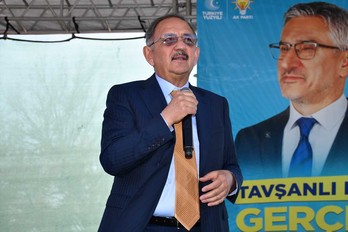 Çevre, Şehircilik ve İklim Değişikliği Bakanı Özhaseki, Kütahya'da konuştu: