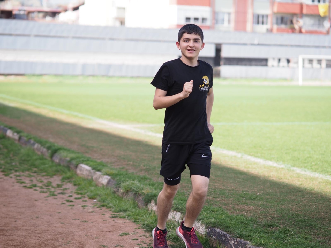 Aydın'da otizmli sporcu milli forma hayaliyle antrenmanlarını sürdürüyor