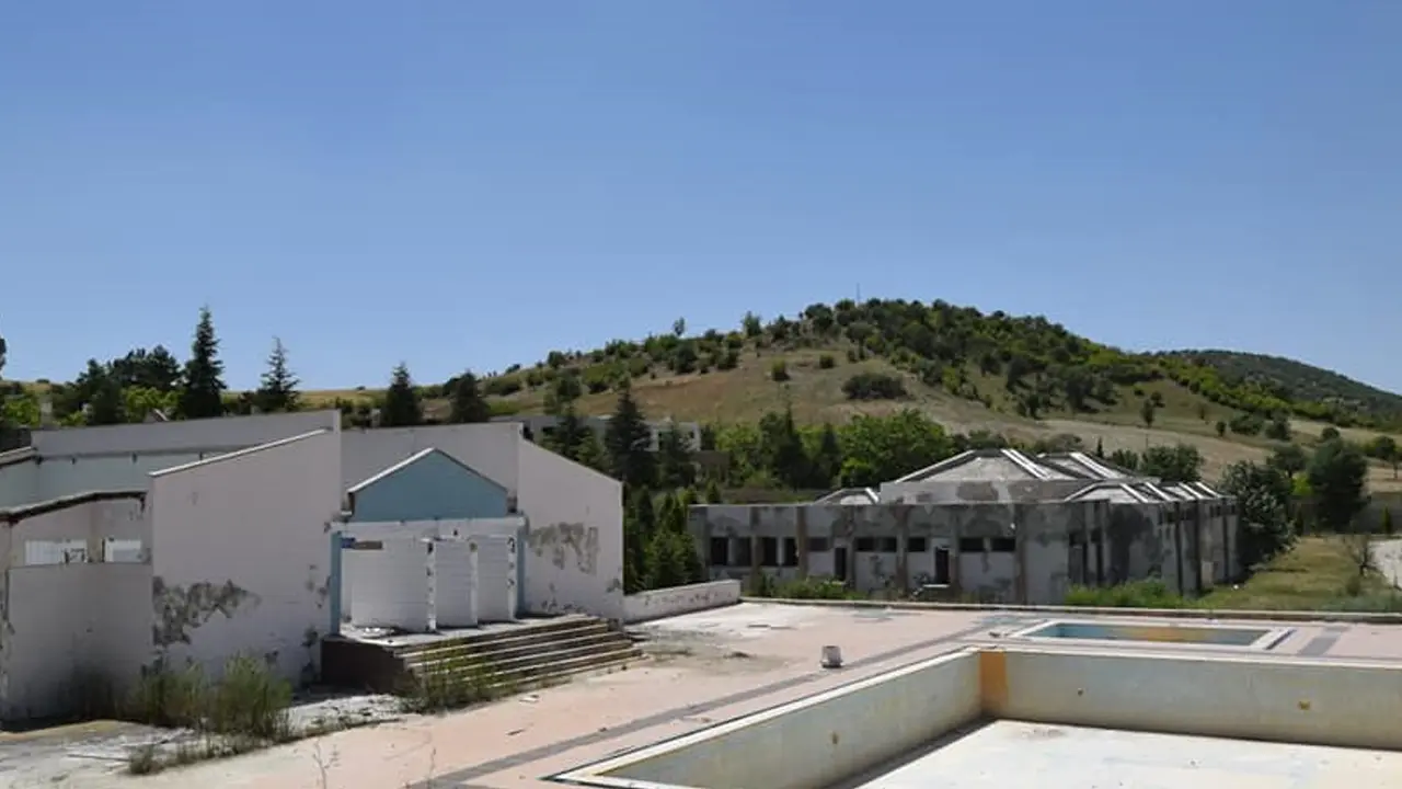 Uşak’ın Eski Termal Tesisi Örencik İçler Acısı Halde