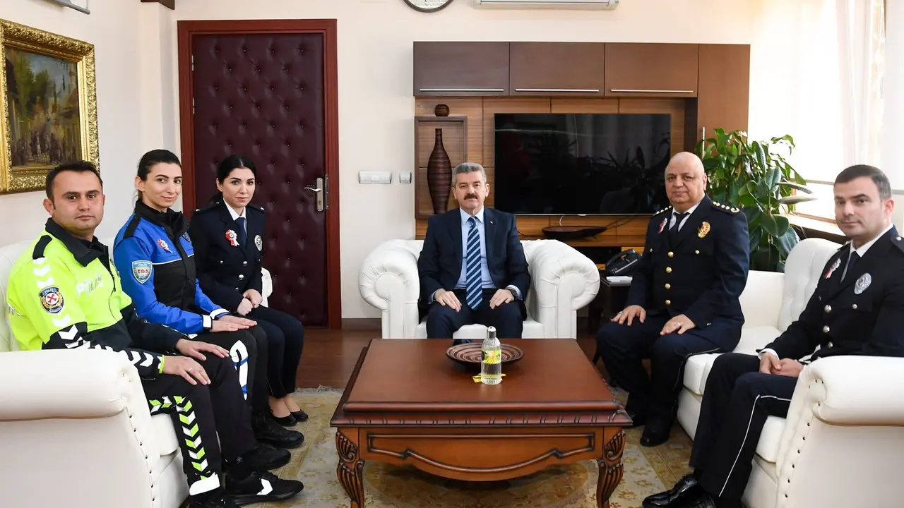 Uşak Valisi Ergün Polisleri Makamında Kabul Etti
