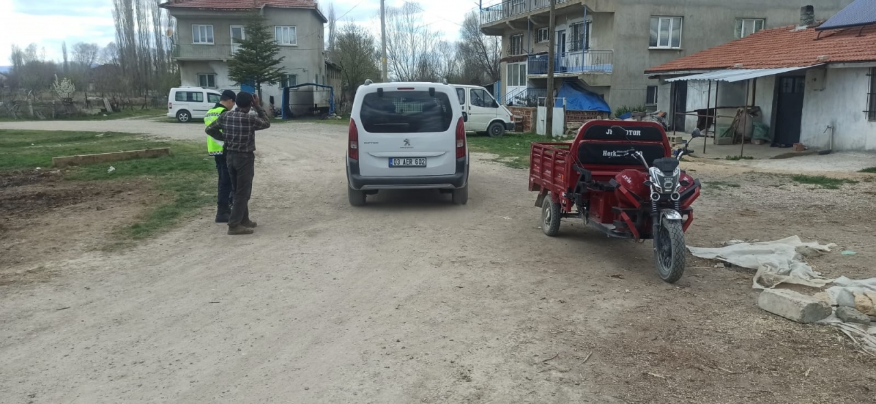 Afyonkarahisar'da trafik kazalarında 5 kişi yaralandı