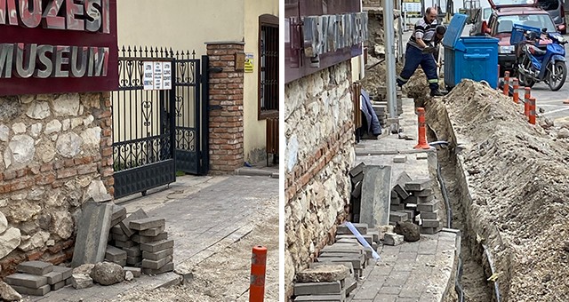 Belediye Kent Tarihi Müzesi’nin Önü Görüntü Kirliliği Yaratıyor