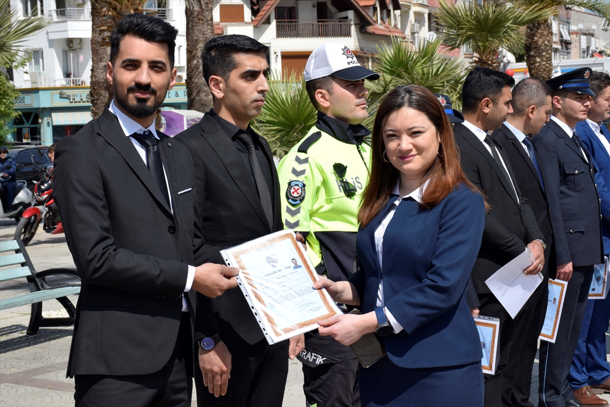 Turgutlu'da Polis Haftası nedeniyle tören düzenlendi