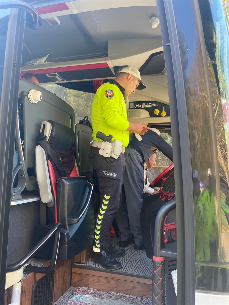 Muğla'da yolcu otobüsleri denetlendi