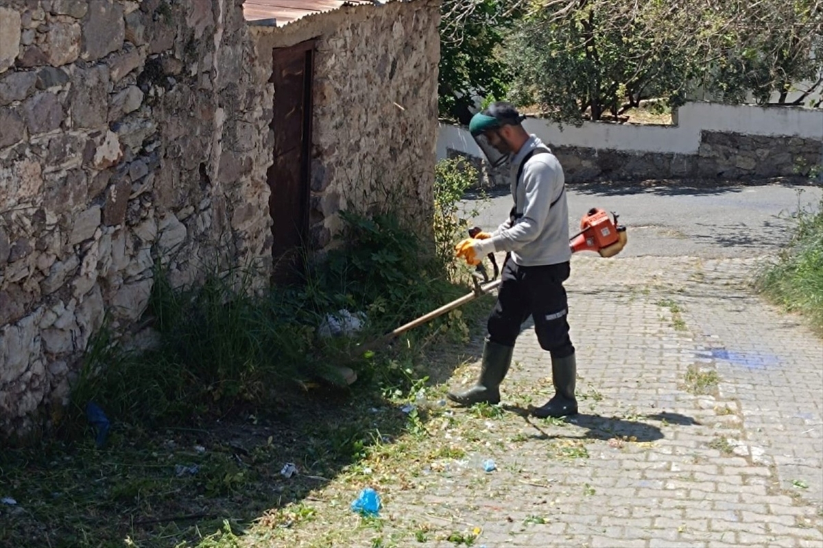 Bodrum'da belediye ekiplerinden bayram temizliği