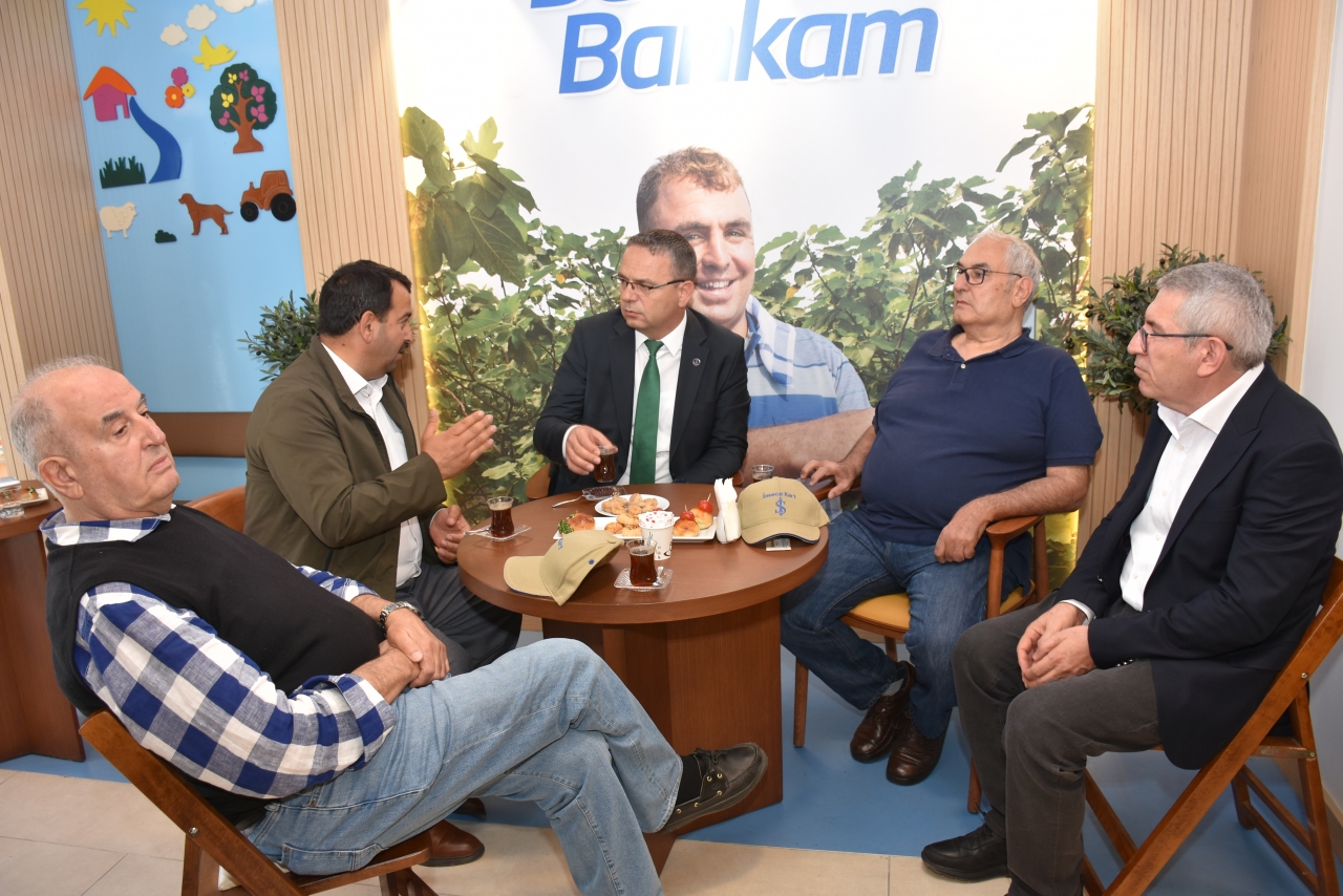 İş Bankası'nın İncirliova şubesi Tarım İhtisas Şubesi olarak değişti