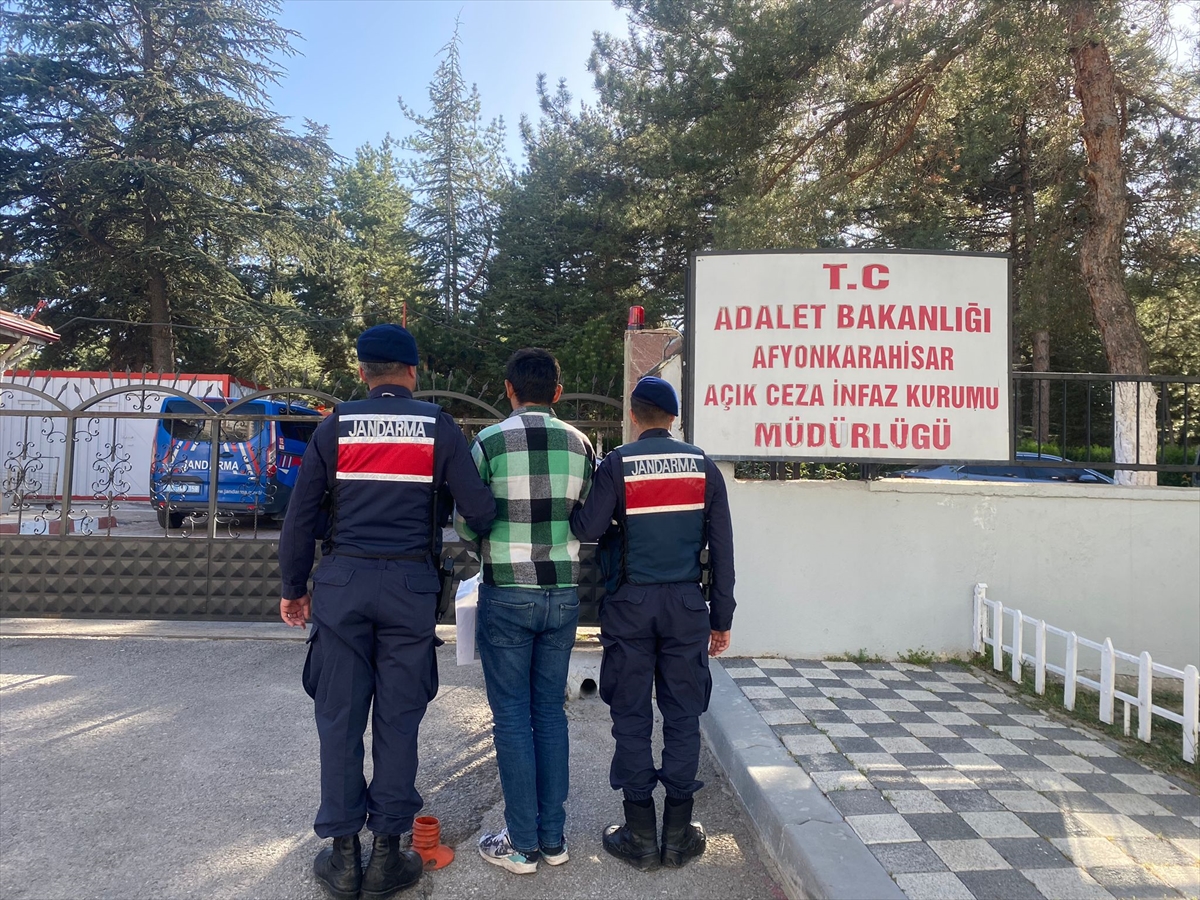 Afyonkarahisar'da firari 3 hükümlü yakalandı