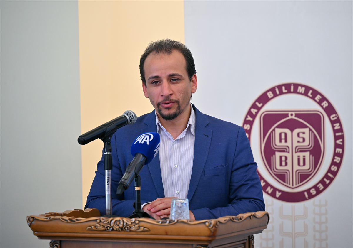 "İsrail'in Filistin'de İşlediği İnsan Hakları ve İnsancıl Hukuk İhlalleri" paneli