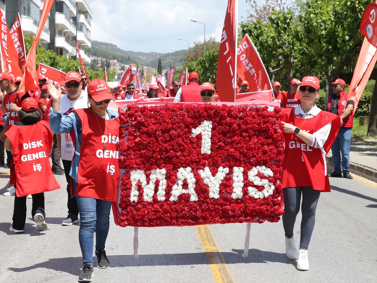 1 Mayıs Emek ve Dayanışma Günü kutlandı