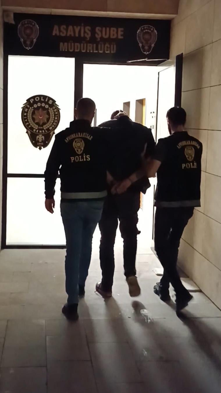 Afyonkarahisar'da ağabeyini öldürdüğü öne sürülen şüpheli tutuklandı