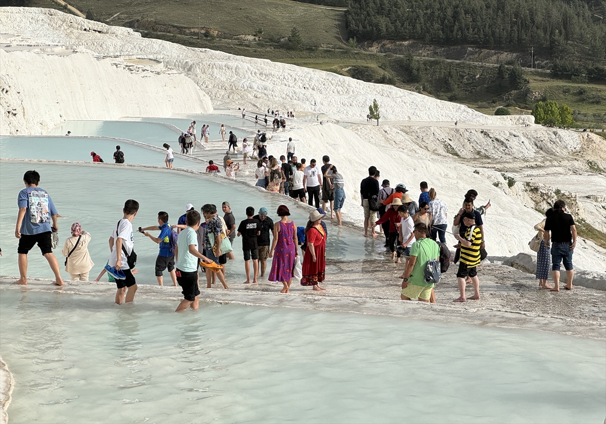 Pamukkale, bu yıl tüm rekorları kırmayı hedefliyor
